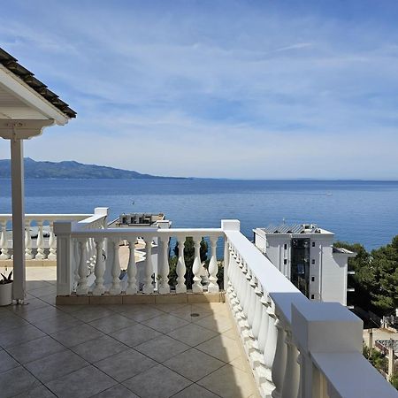 Eri Apartments Sarande Bagian luar foto