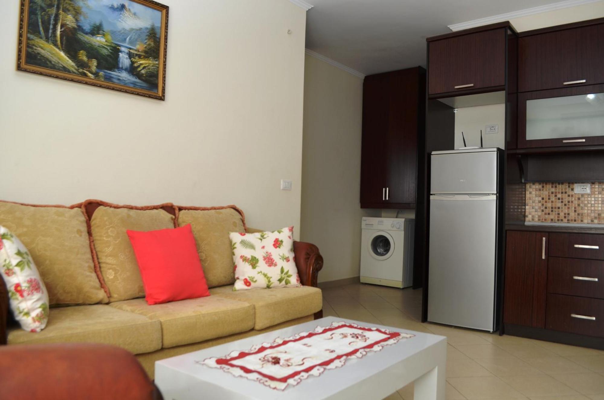 Eri Apartments Sarande Bagian luar foto