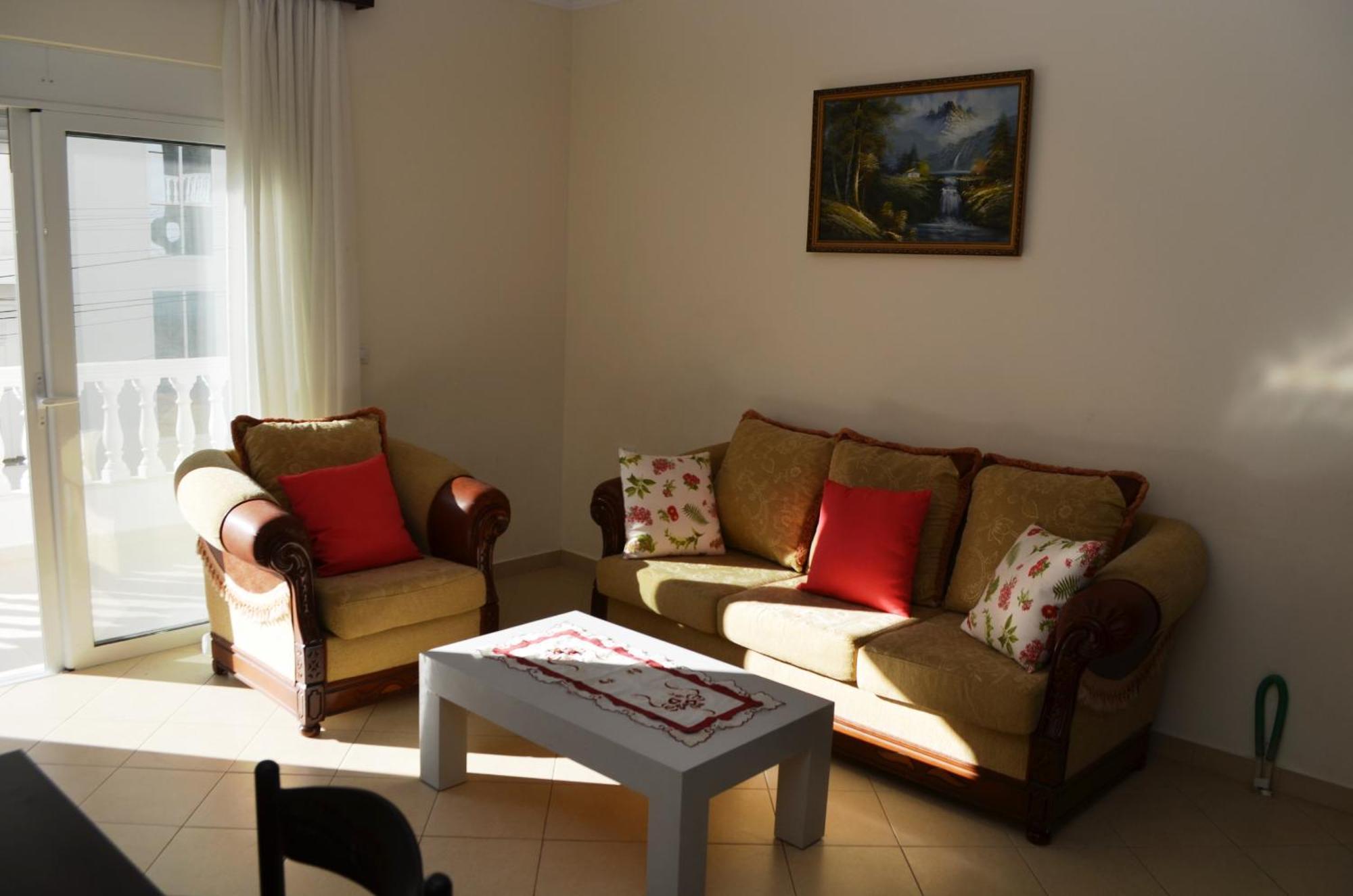 Eri Apartments Sarande Bagian luar foto