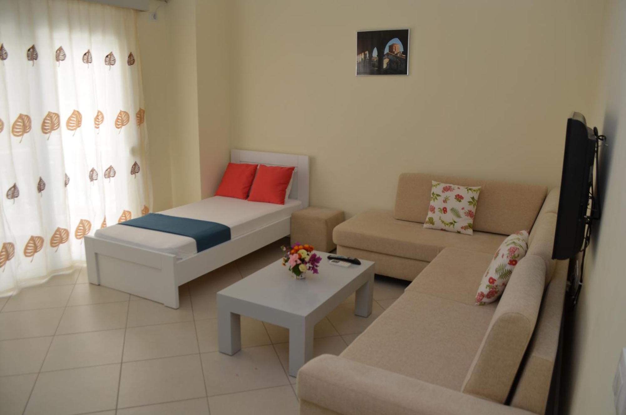 Eri Apartments Sarande Bagian luar foto