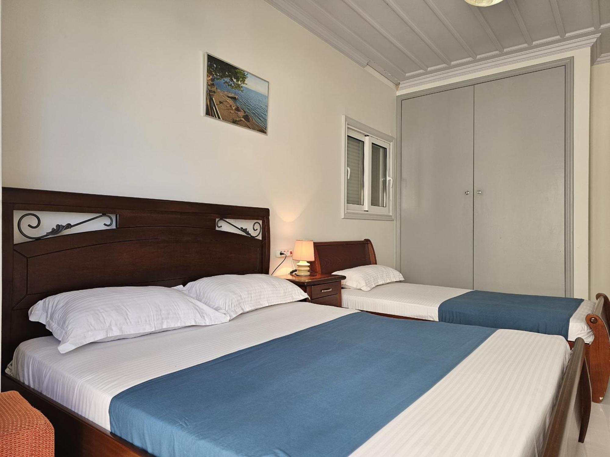 Happy Stay Eri Sarande Bagian luar foto